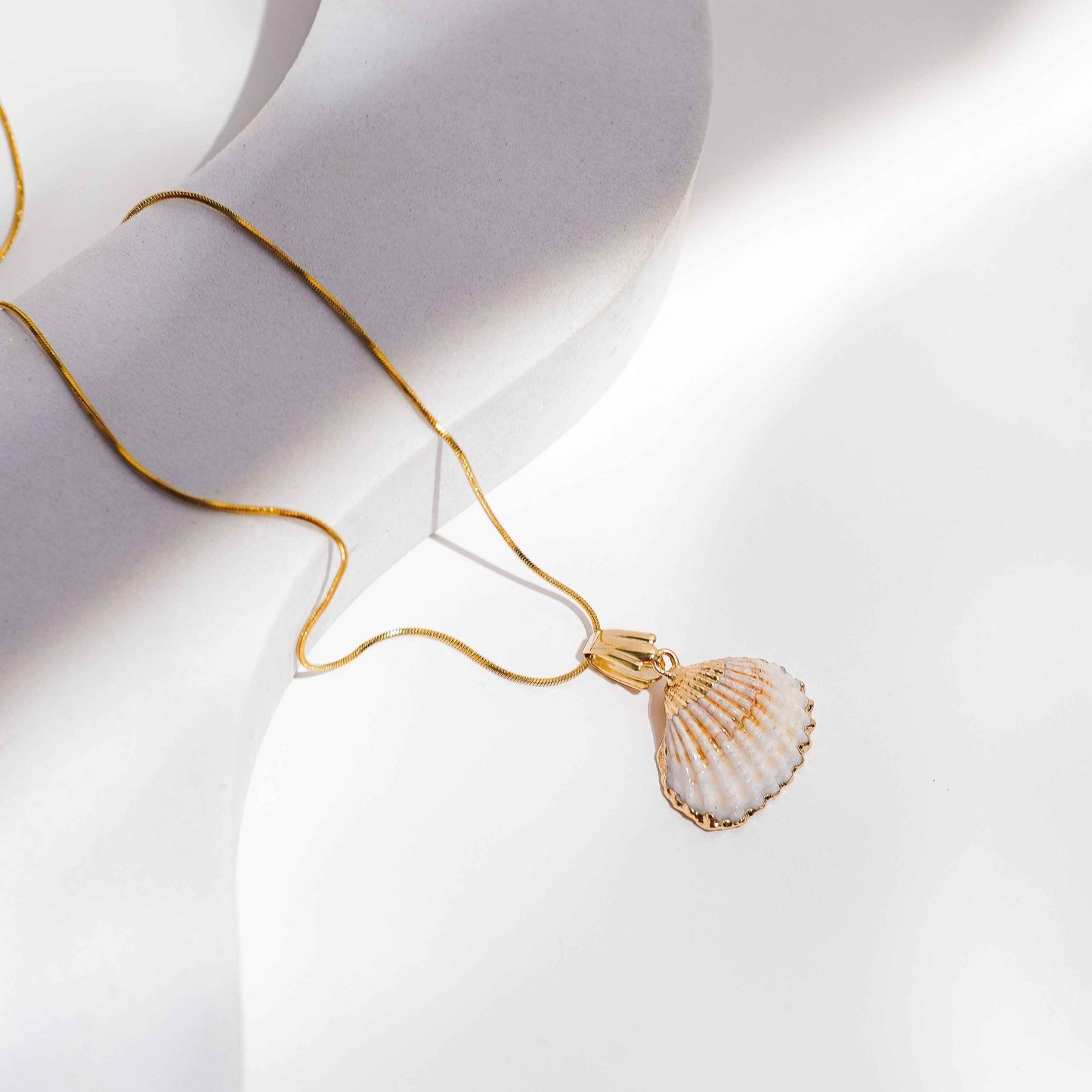 Caparazon Necklace