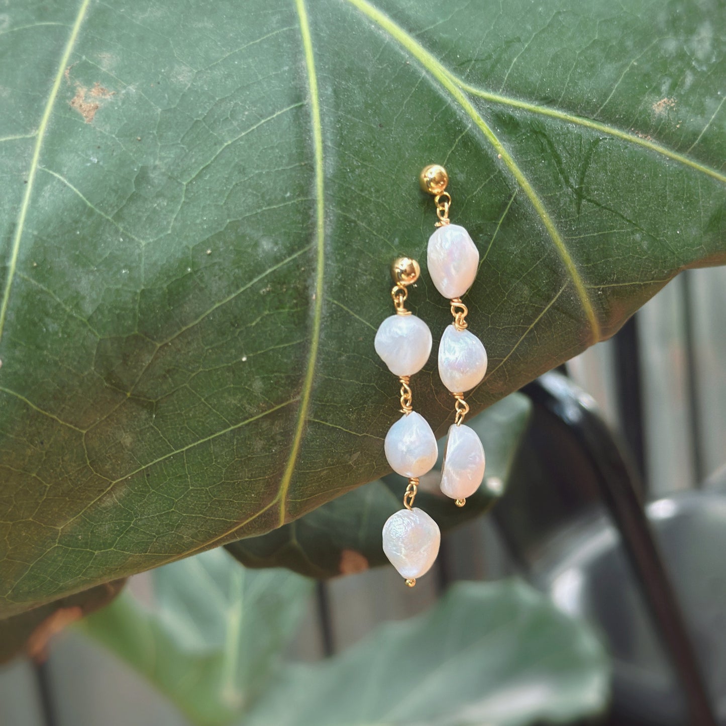 Amore Pearl Drop