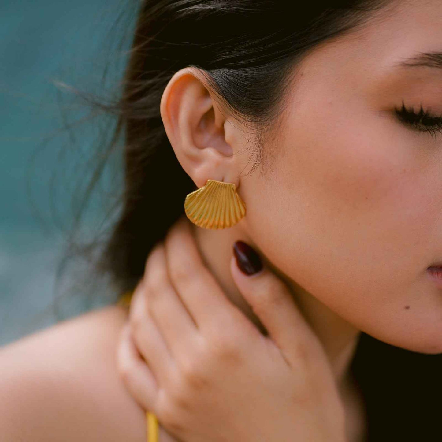 Honolulu Scallop Earrings