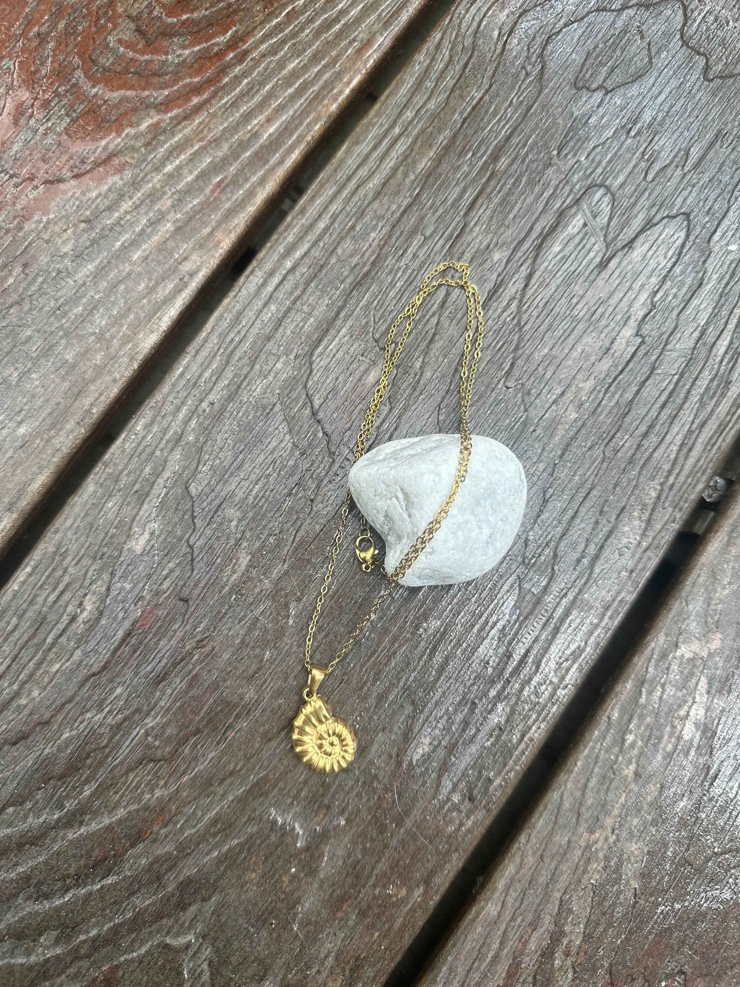 Aquatta Pendant Necklace